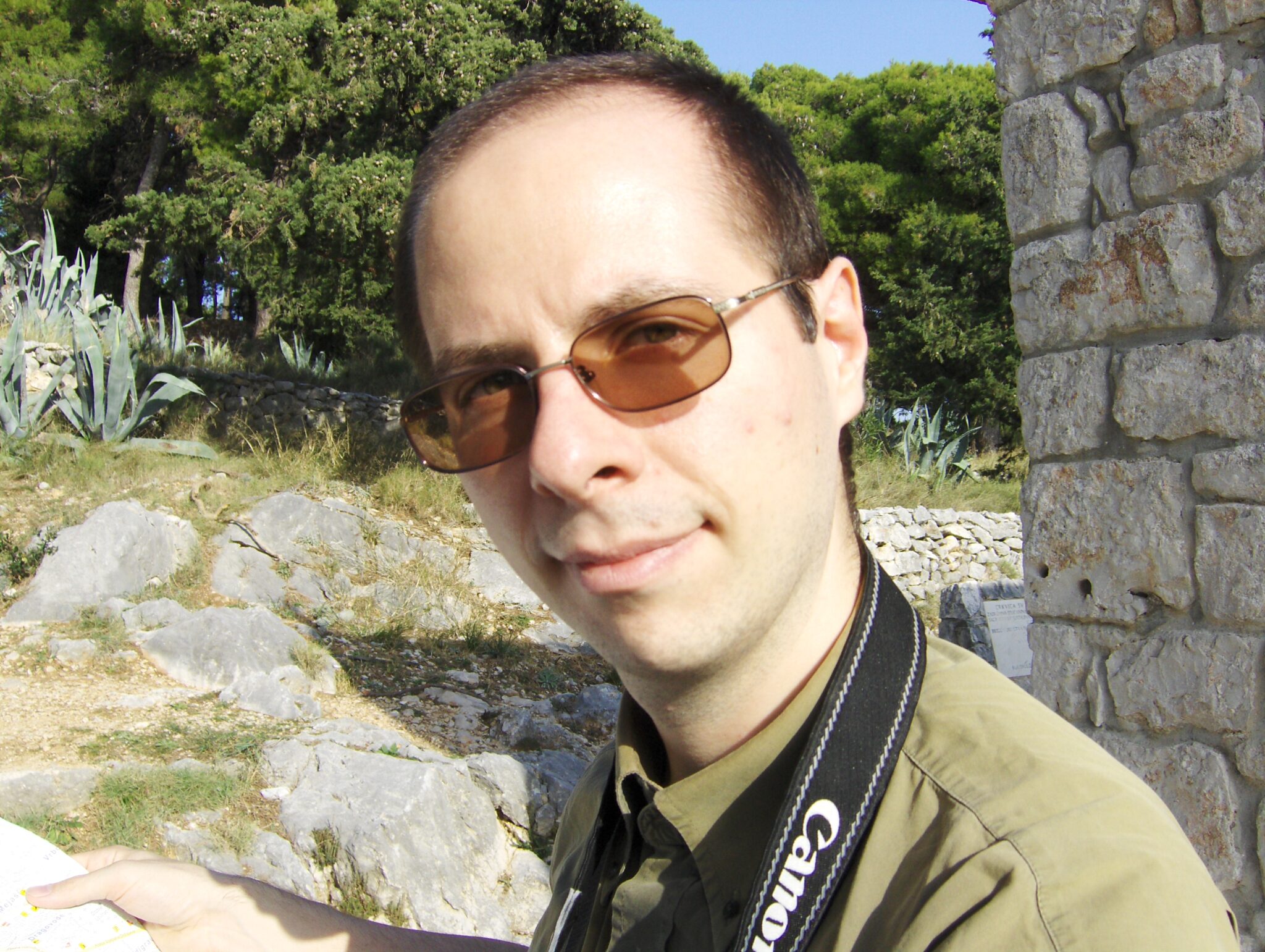 Mit Sonnenbrille Mit Sonnenbrille